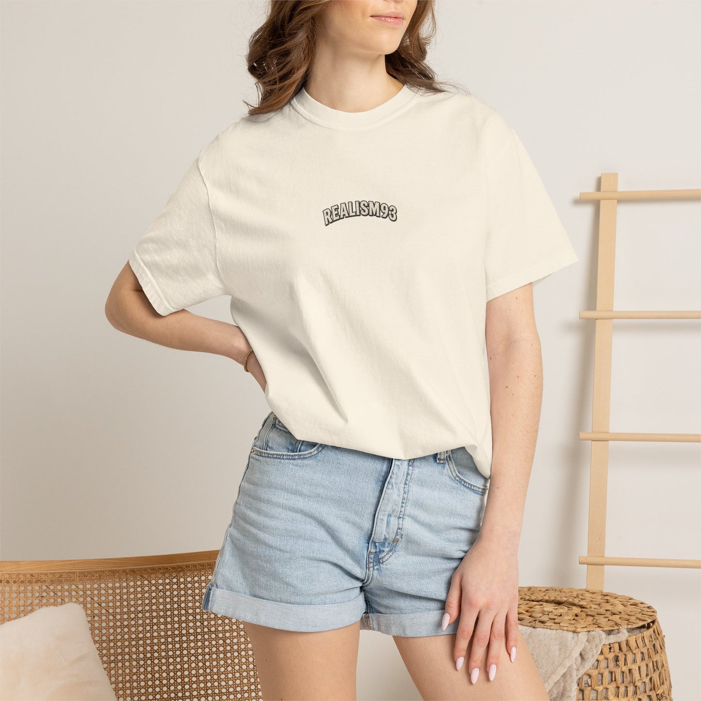 Realism93 "Usa El Sonido" Vintage Cuban Car & Conga T-Shirt