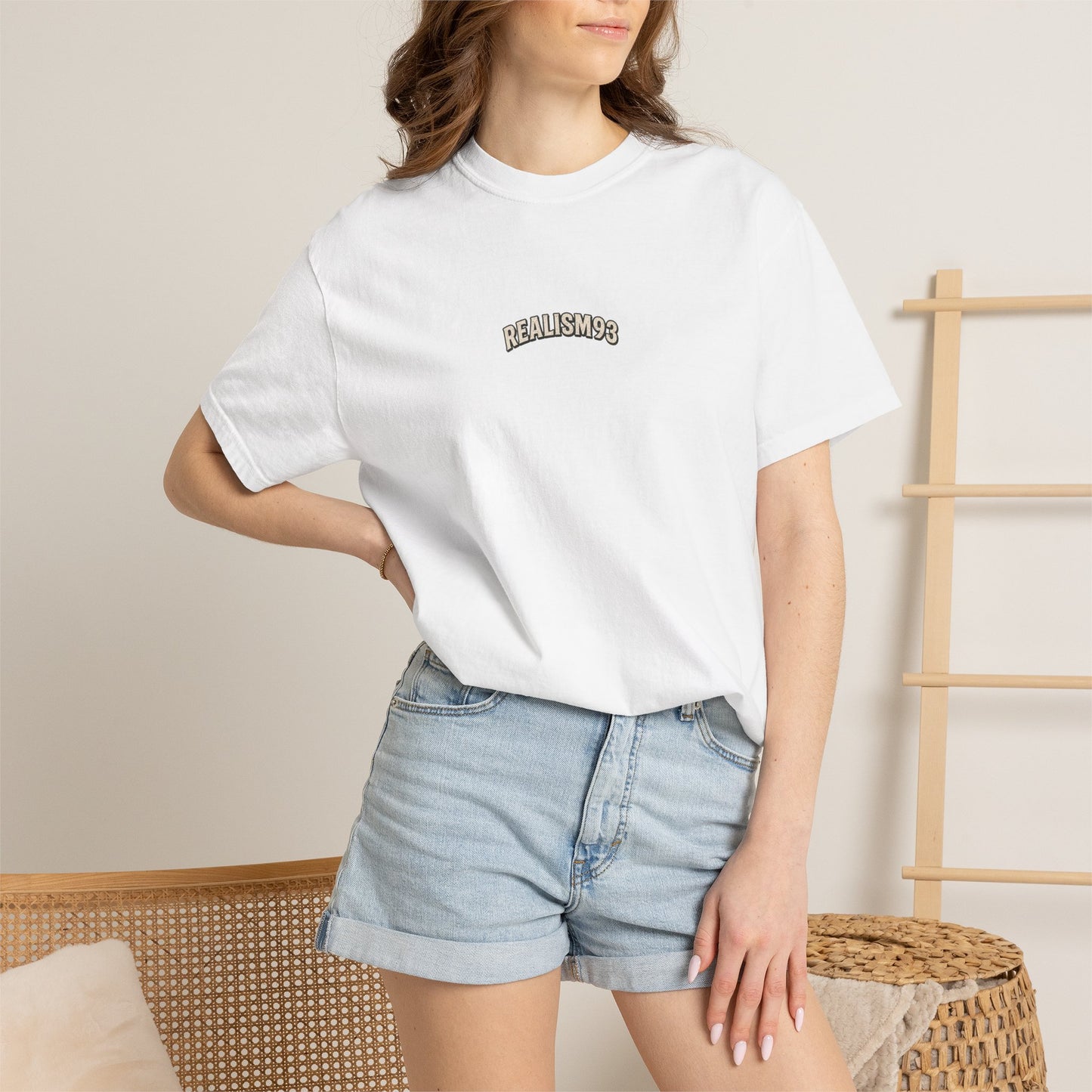 Realism93 "Usa El Sonido" Vintage Cuban Car & Conga T-Shirt