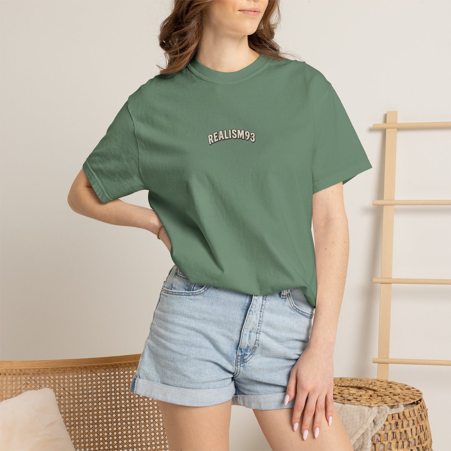Realism93 "Usa El Sonido" Vintage Cuban Car & Conga T-Shirt