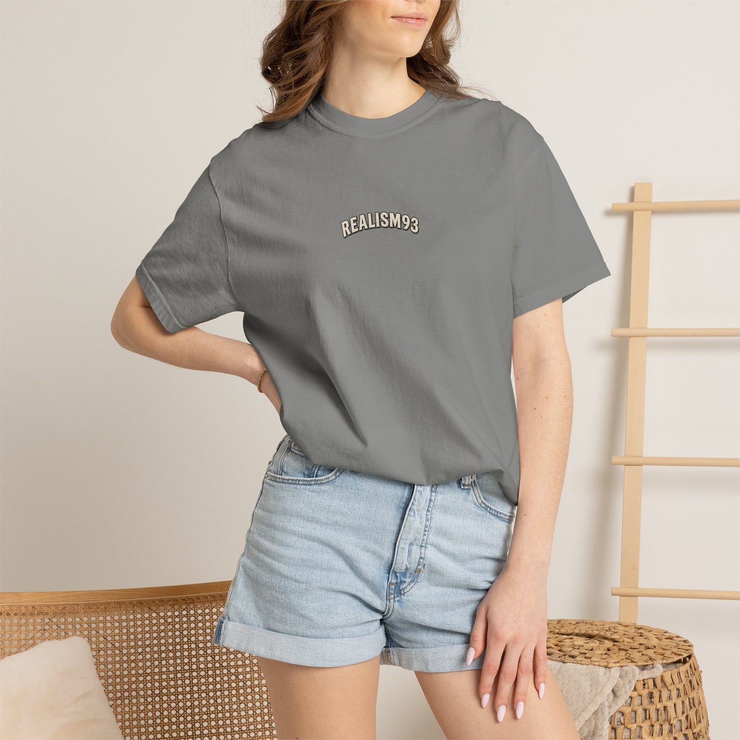 Realism93 "Usa El Sonido" Vintage Cuban Car & Conga T-Shirt